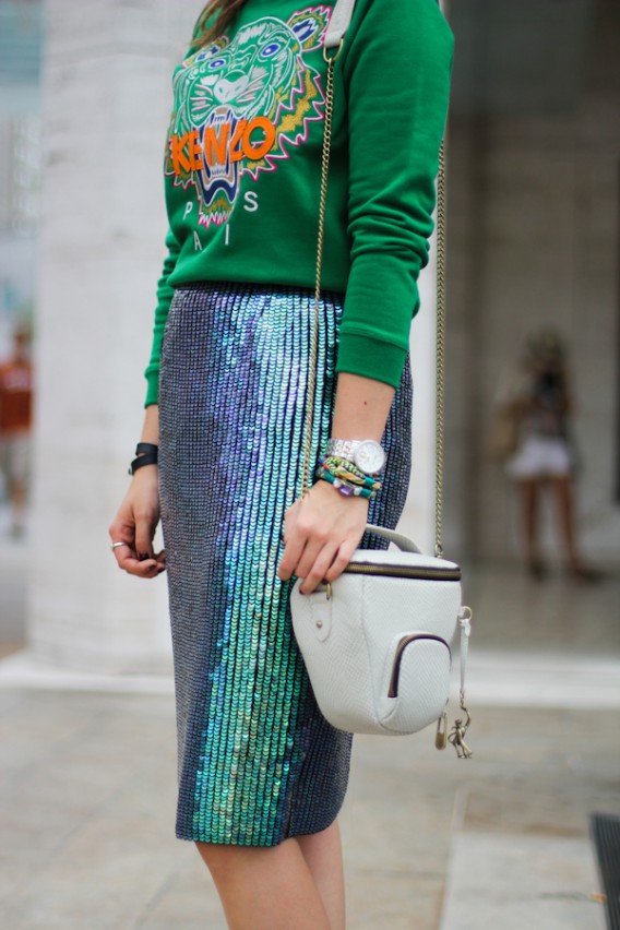 New York... Kenzo Tiger Embroidery Sweatshirt
